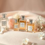 Perfumy w ciąży: jak wybierać zapachy bezpieczne dla mamy i dziecka oraz unikać podrażnień